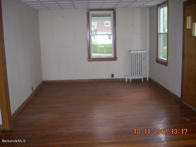 59 Holmes Road Pittsfield, MA 01201 - Photo 9 of 22 living2