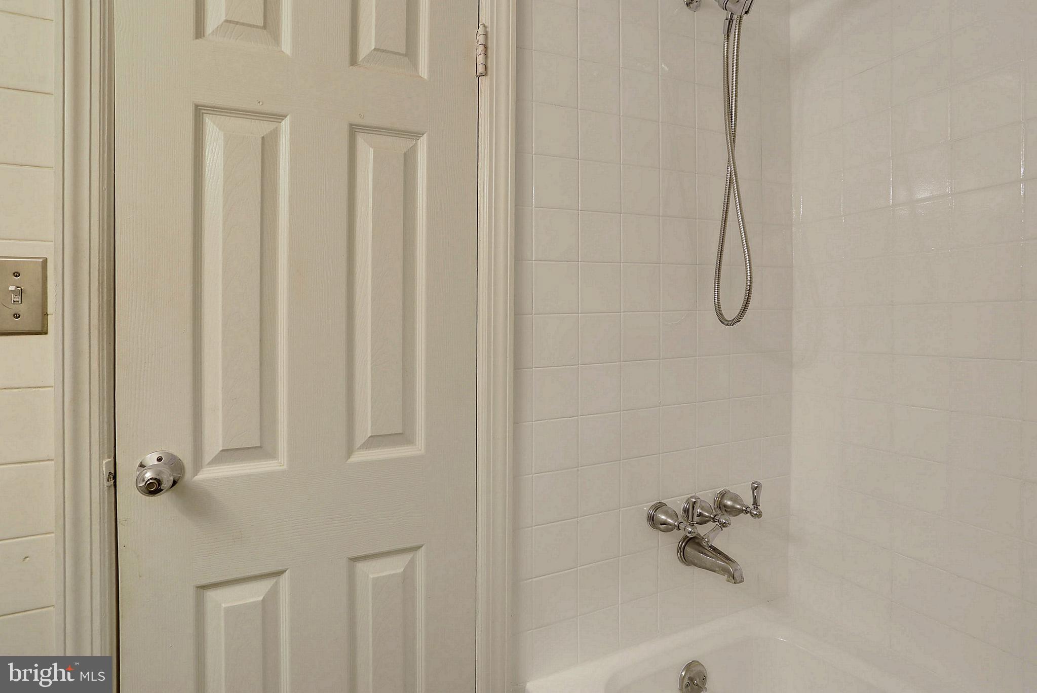 3950 Bel Pre Road, Unit 6 Silver Spring, MD 20906 - Photo 28 of 39 Gallery Image 28