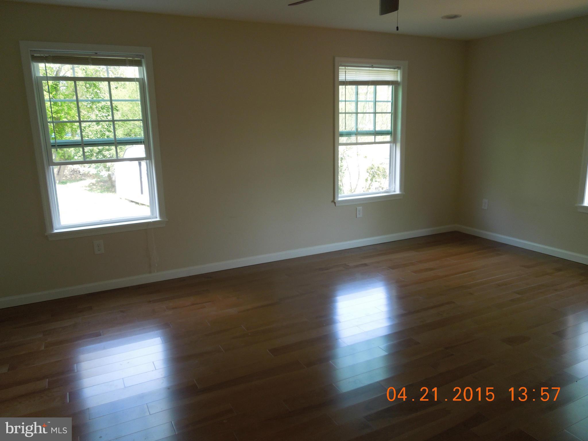 8506 Rugby Road Manassas Park, VA 20111 - Photo 14 of 28 Bedroom (Master)