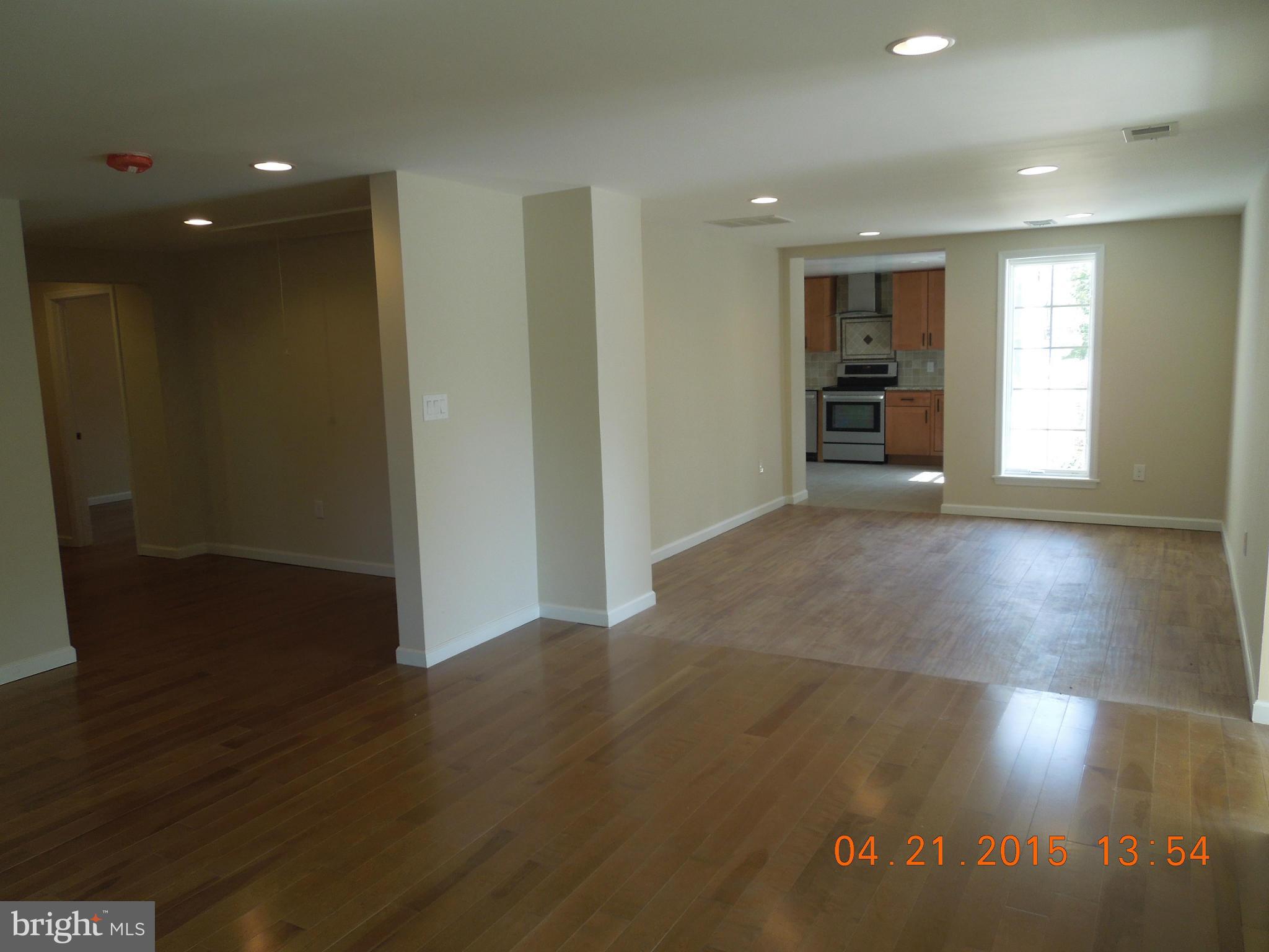 8506 Rugby Road Manassas Park, VA 20111 - Photo 8 of 28 Interior (General)