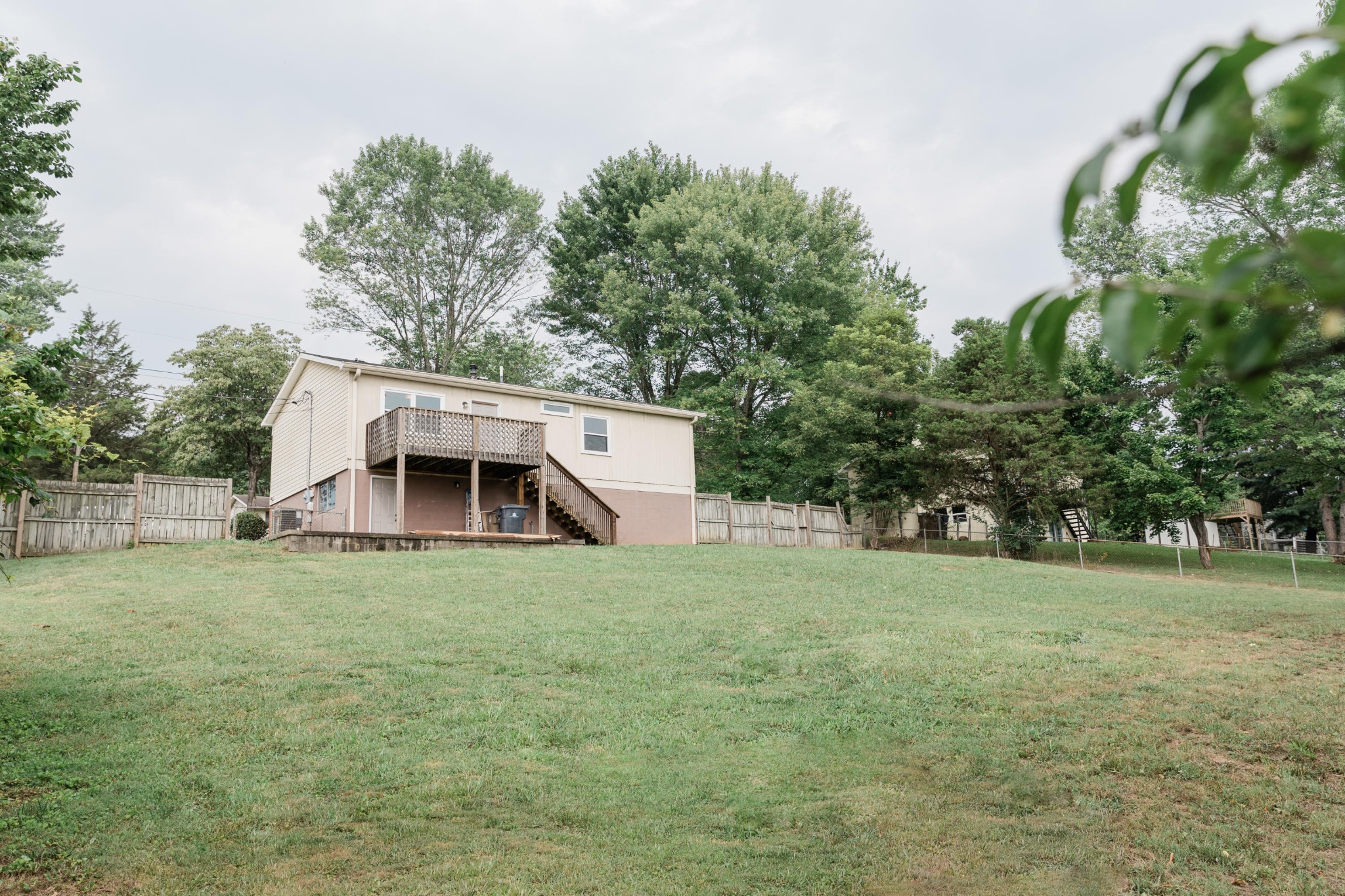 2204 Roundtree Road Knoxville, TN 37923 - Photo 5 of 18