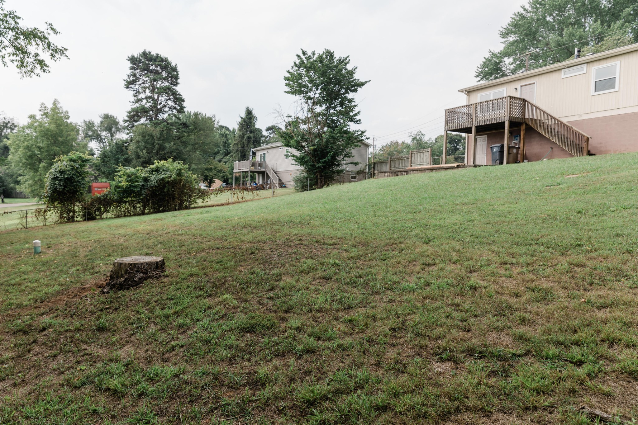 2204 Roundtree Road Knoxville, TN 37923 - Photo 6 of 18
