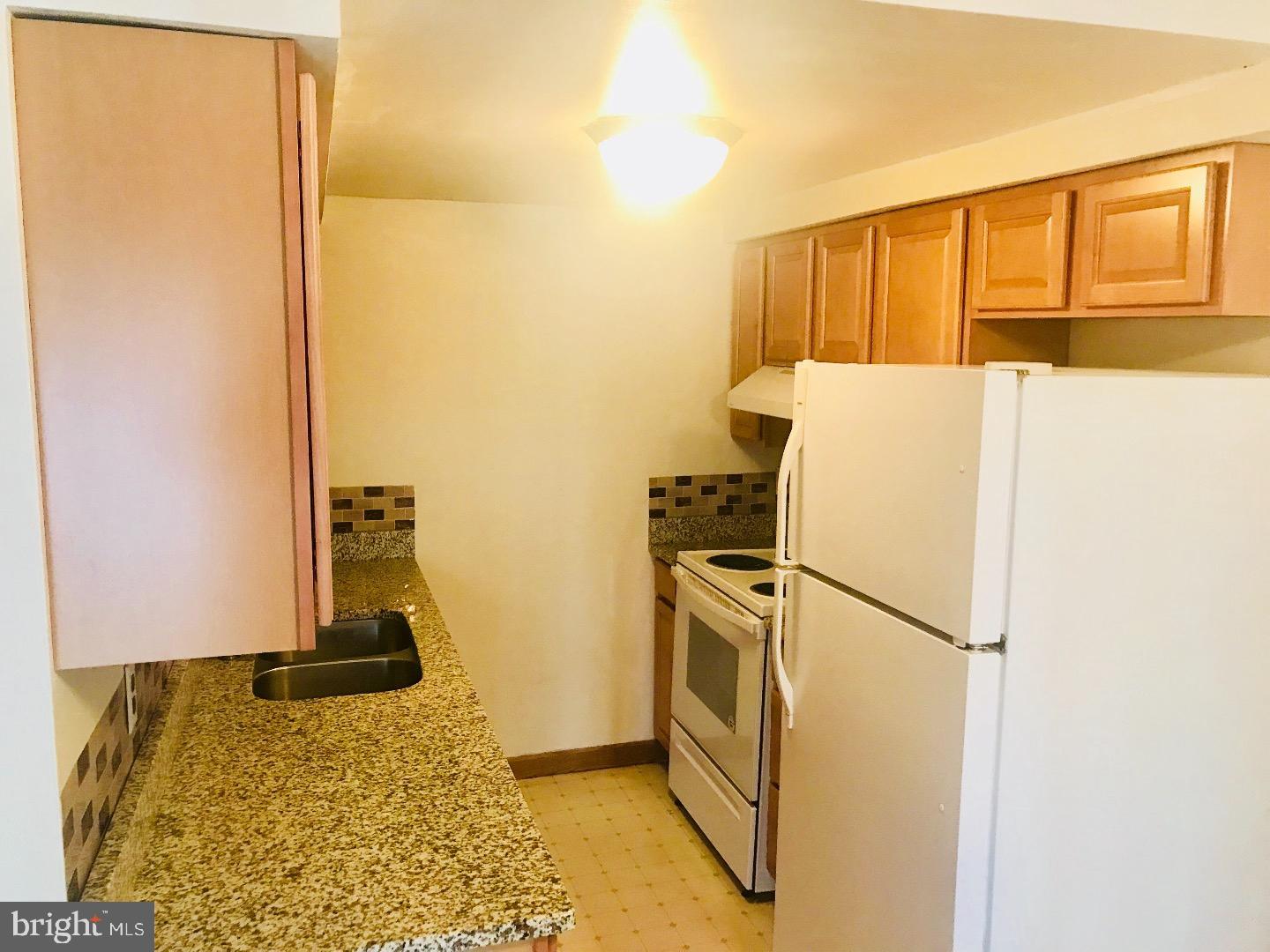 1 Dunsmore Road Newark, DE 19713 - Photo 2 of 16 Gallery Image 2