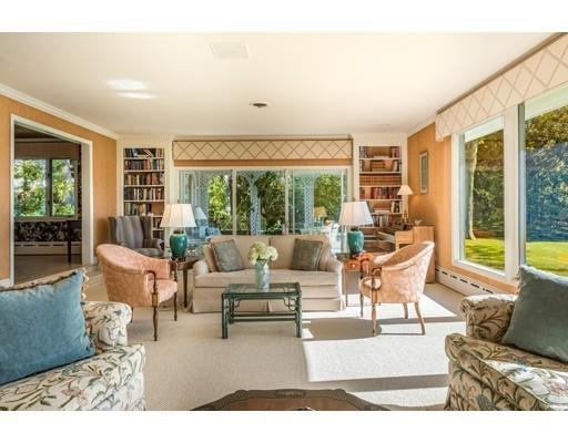 3 Edgewater Place Winchester, MA 01890 - Photo 15 of 41