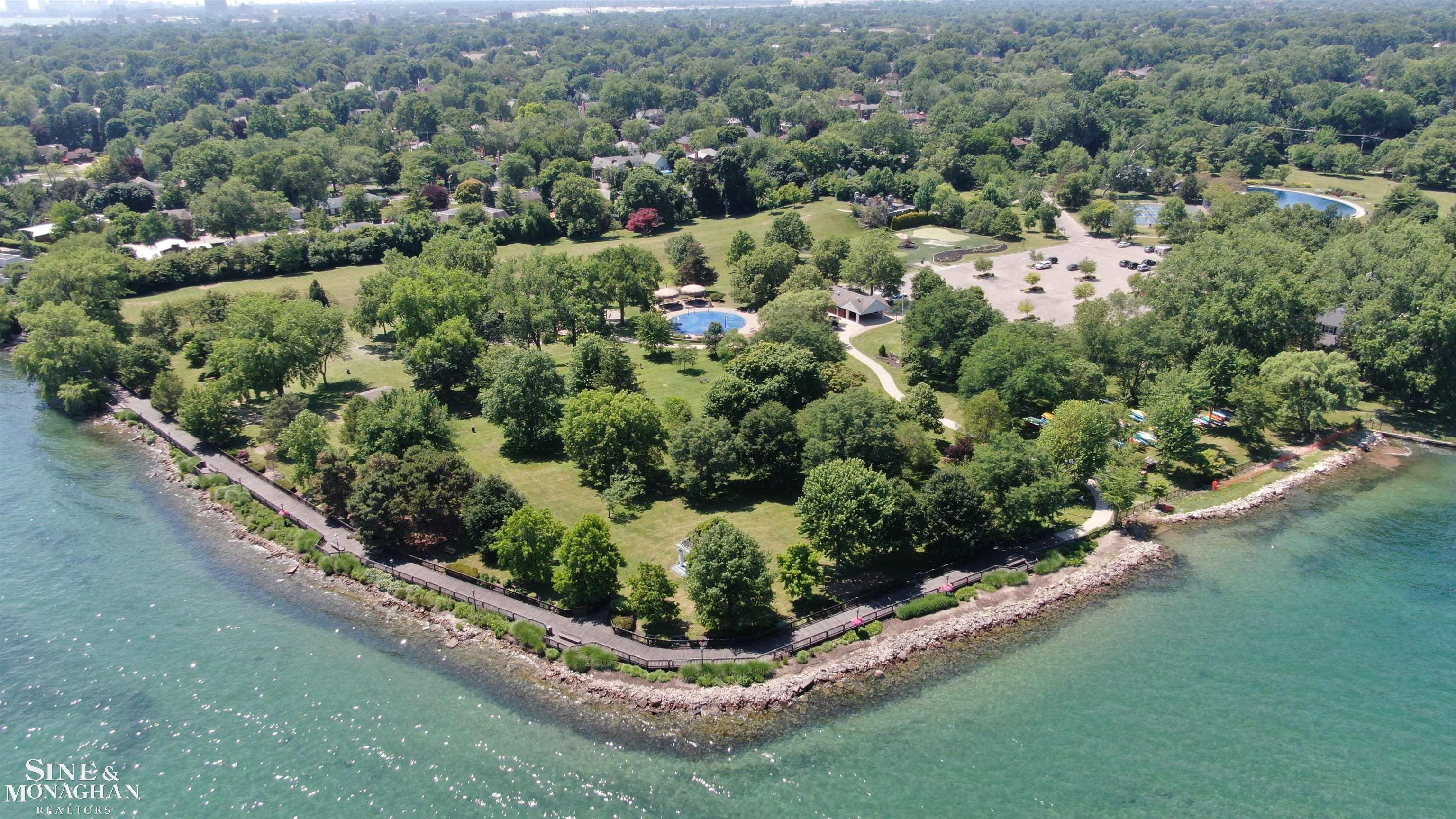 953 Trombley Road Grosse Pointe, MI 48230 - Photo 50 of 52 50120337-49.JPG