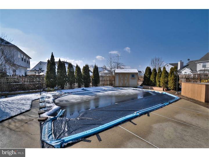 14 Wendover Road East Windsor, NJ 08520 - Photo 20 of 21 Pool