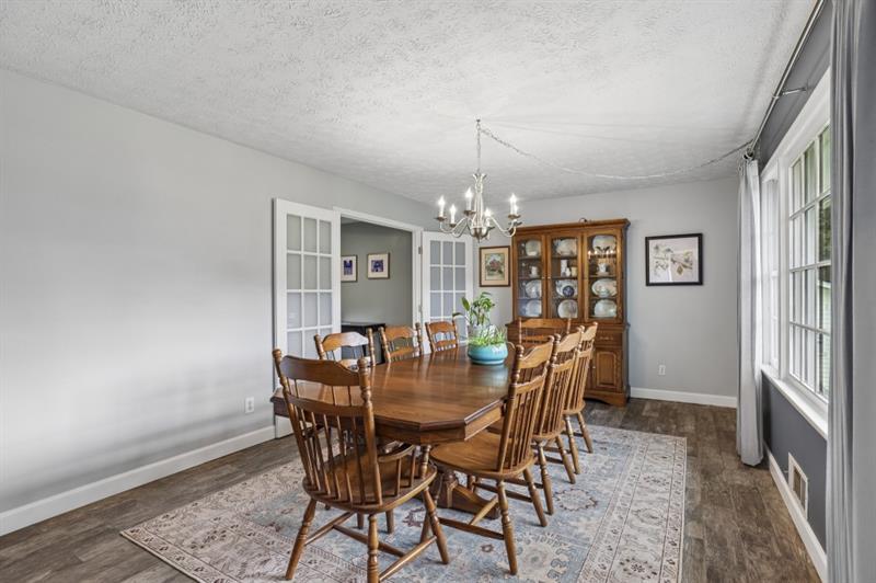 6879 Vic-Ar Road Peachtree Corners, GA 30360 - Photo 12 of 55