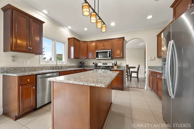 $589,000 | 24331 Norwood Drive, Plainfield, IL 60585