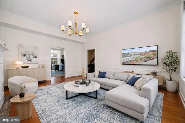 $3,300 | 415 William Street, Unit A, Fredericksburg, VA 22401