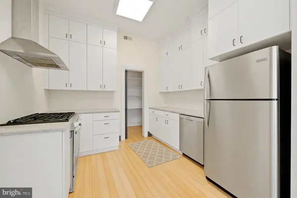 $3,300 | 415 William Street, Unit A, Fredericksburg, VA 22401