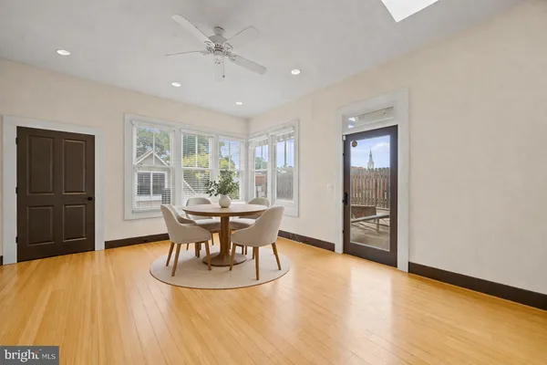 $3,300 | 415 William Street, Unit A, Fredericksburg, VA 22401