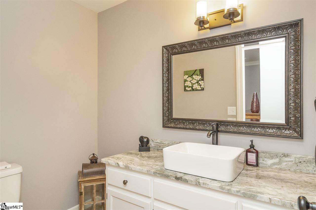 214 Loblolly Lane Greenville, SC 29607 - Photo 14 of 35 Gallery Image 14