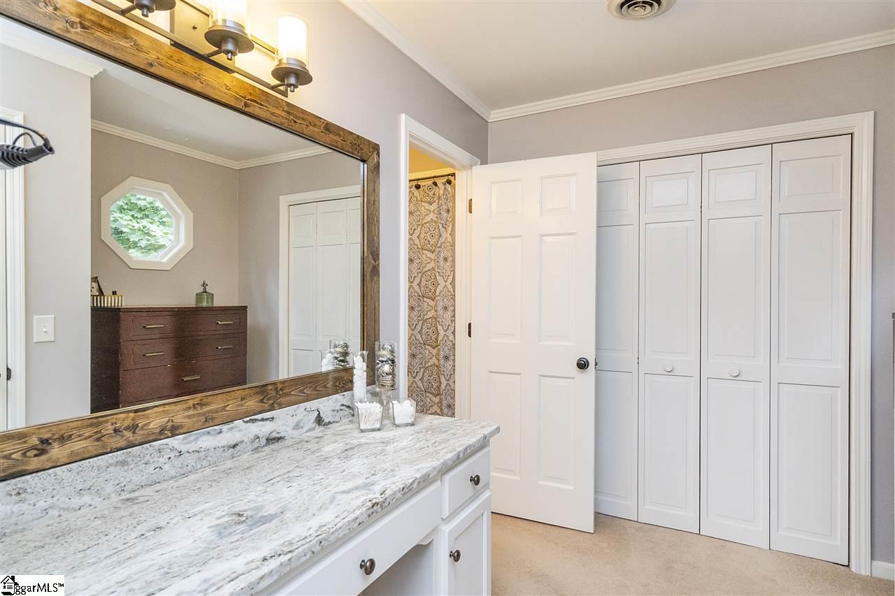 214 Loblolly Lane Greenville, SC 29607 - Photo 17 of 35 Gallery Image 17