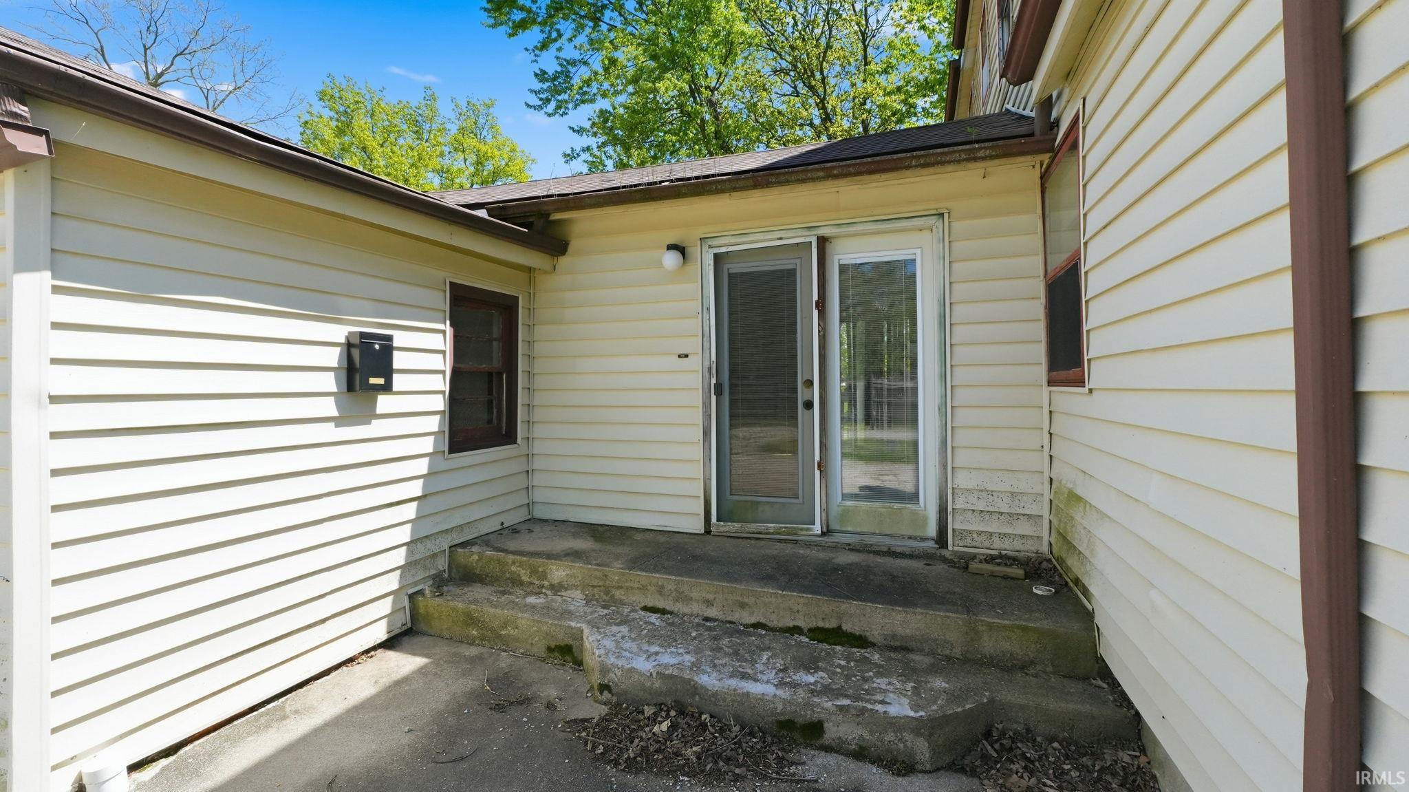 6304 Hazelett Road Fort Wayne, IN 46835 - Photo 30 of 36 Gallery Image 30