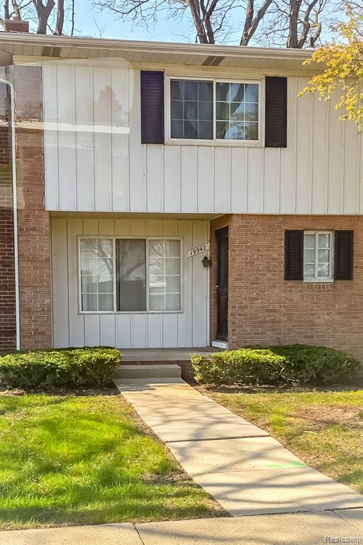 19942 Vernier Road Harper Woods, MI 48225 - Photo 1 of 18