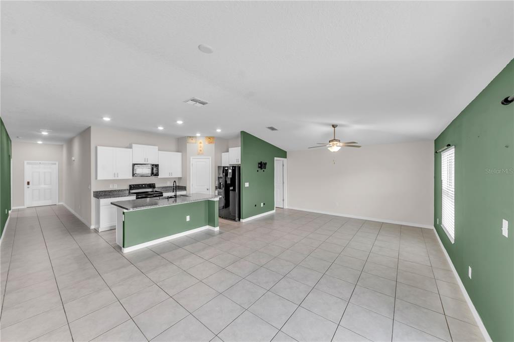 6765 Emerald Spring Loop New Port Richey, FL 34653 - Photo 5 of 36