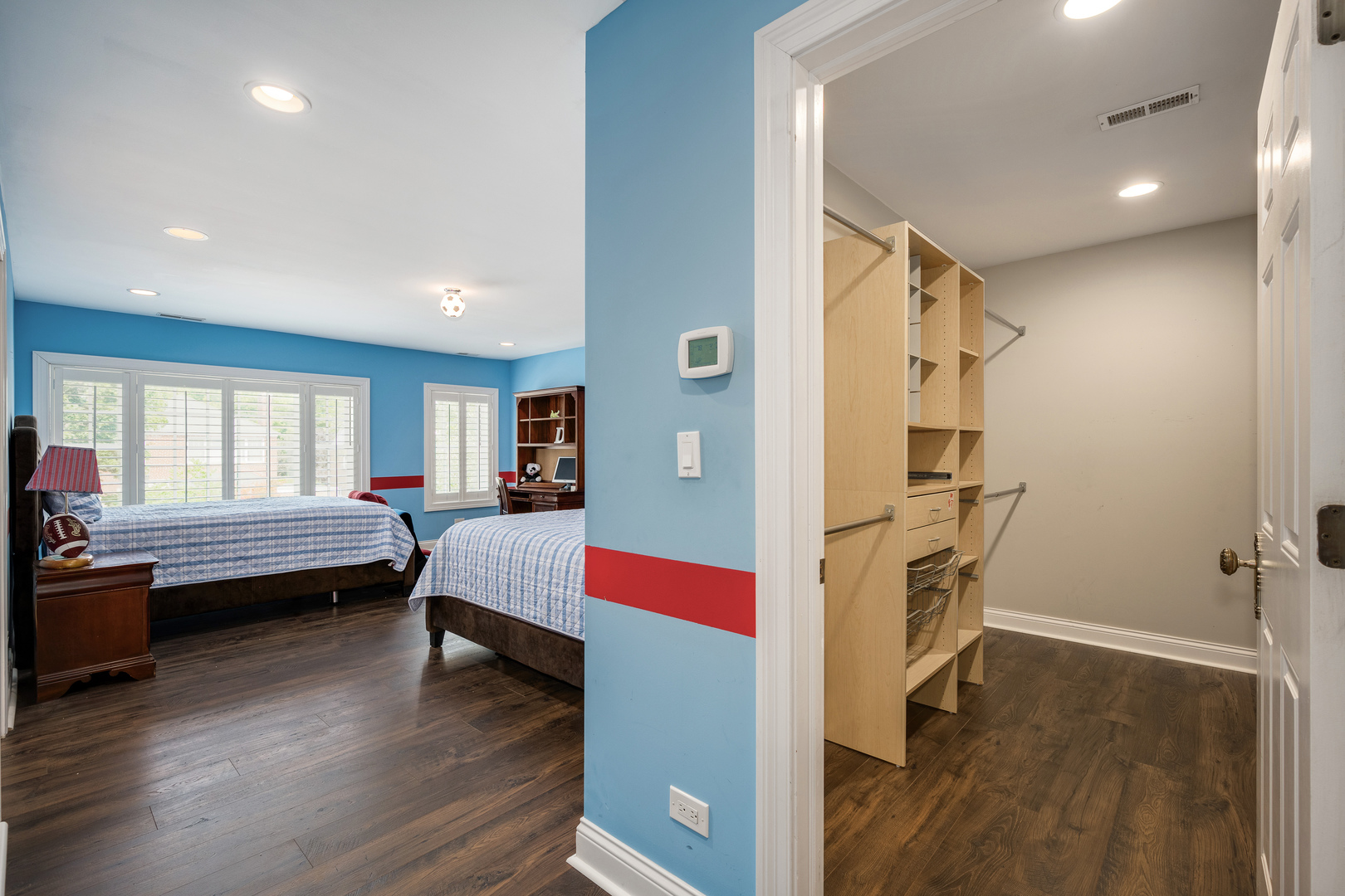 2851 West Rascher Avenue Chicago, IL 60625 - Photo 45 of 58