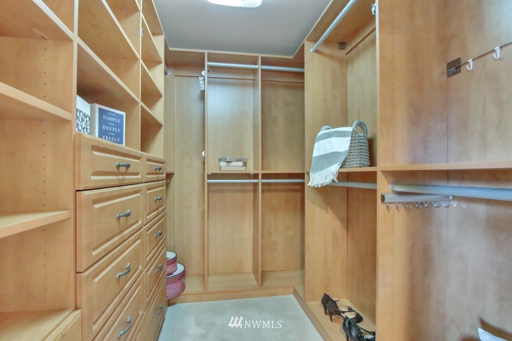 5053 Northeast 23rd Street Renton, WA 98059 - Photo 19 of 23