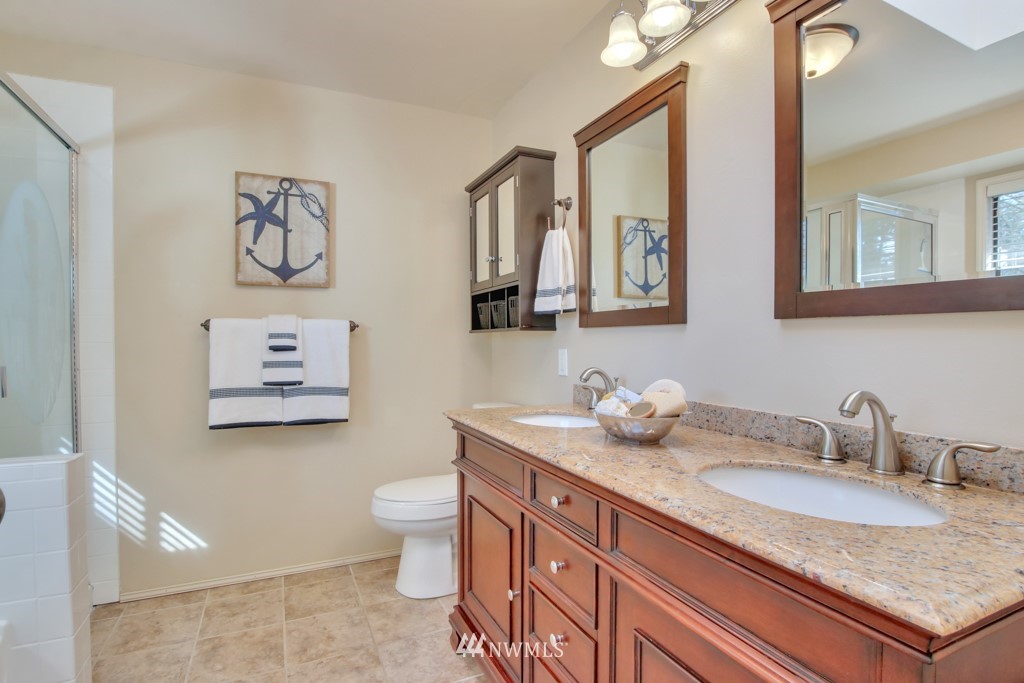 5053 Northeast 23rd Street Renton, WA 98059 - Photo 20 of 23