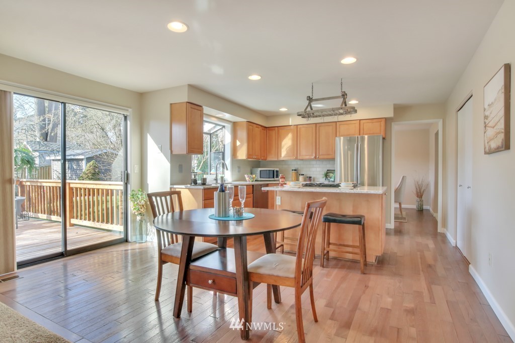 5053 Northeast 23rd Street Renton, WA 98059 - Photo 10 of 23
