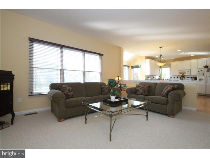 64 Brooks Road Moorestown, NJ 08057 - Photo 3 of 25
