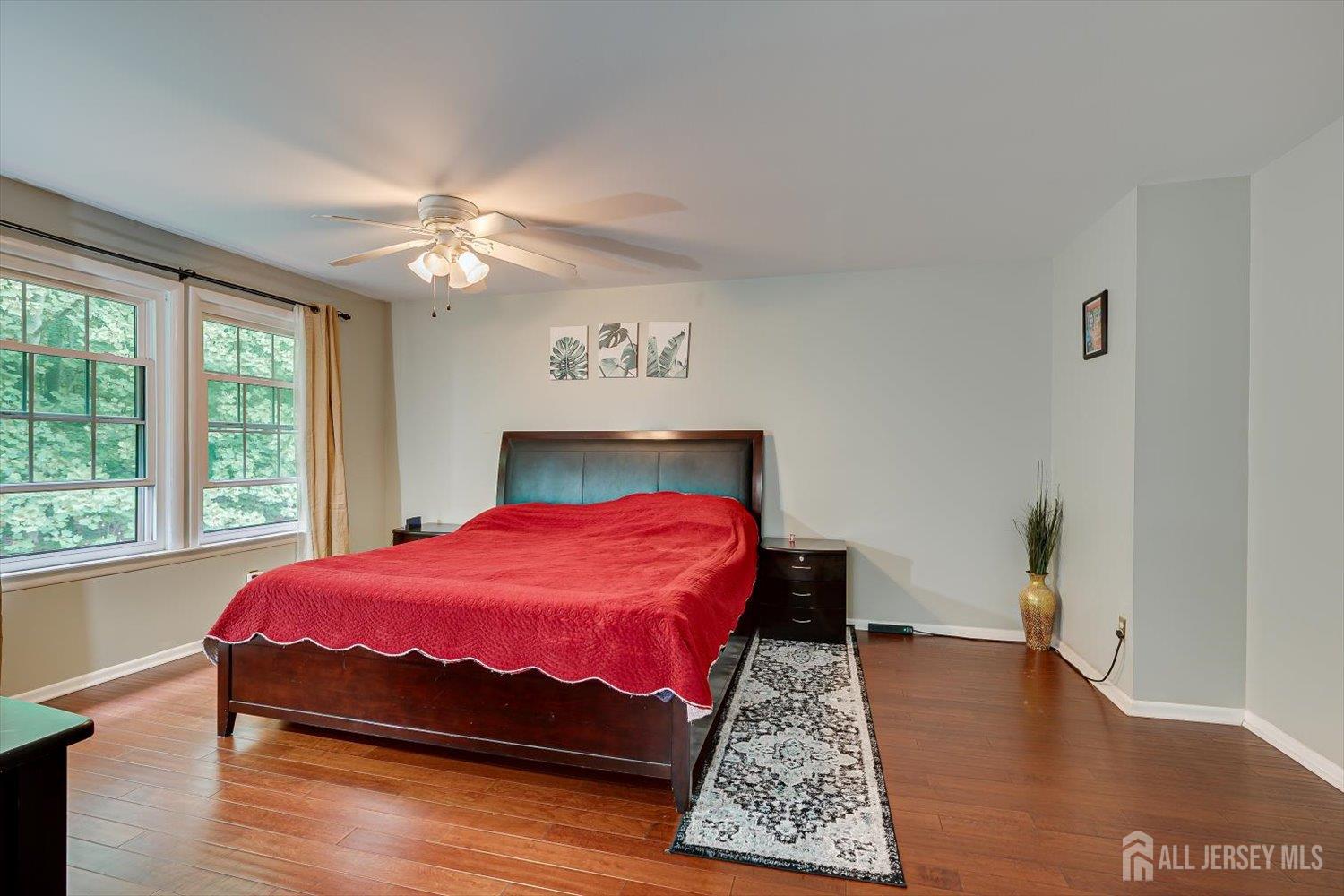 4506 Stonehedge Road Edison, NJ 08820 - Photo 30 of 51