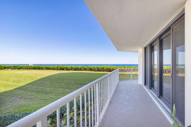 $4,950,000 | 3170 South Ocean Boulevard, Unit 203S, Palm Beach, FL 33480