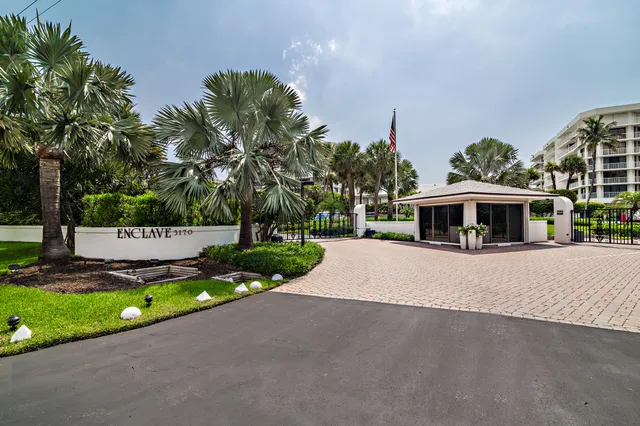 $4,950,000 | 3170 South Ocean Boulevard, Unit 203S, Palm Beach, FL 33480