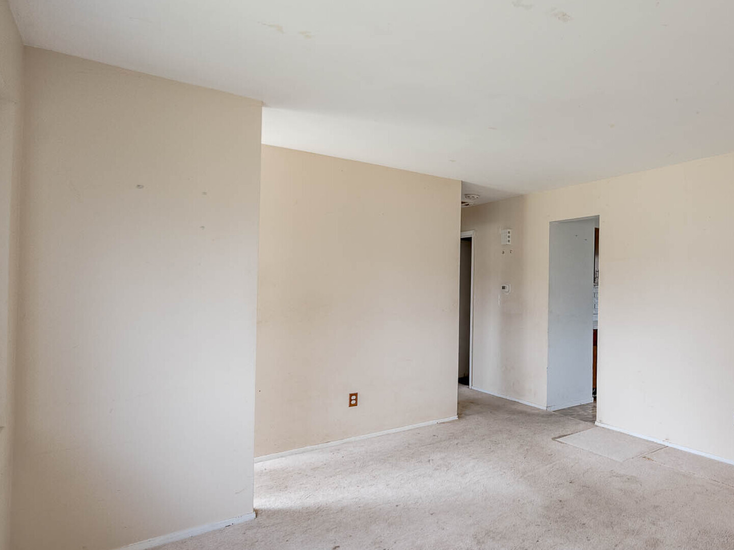 74 Paddock Street Montgomery, IL 60538 - Photo 2 of 11