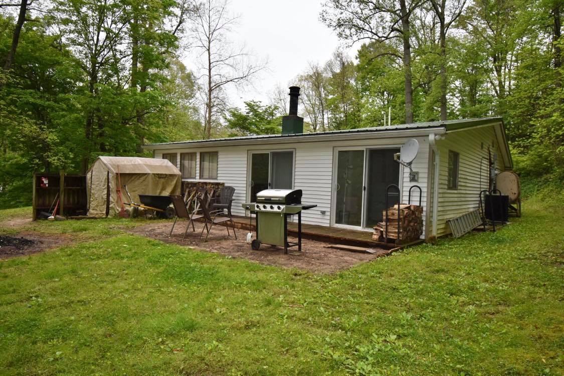 10262 East Dobson Road Bloomfield, IN 47424 - Photo 13 of 18
