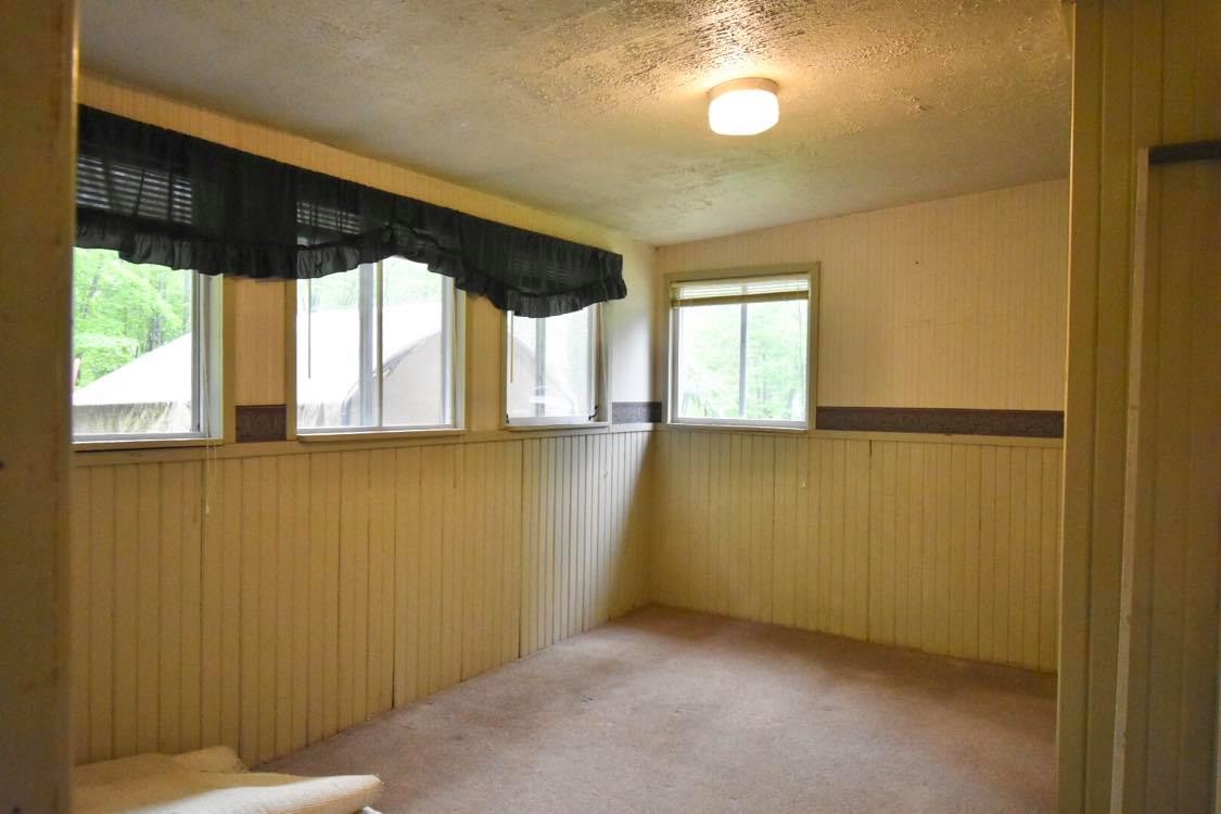 10262 East Dobson Road Bloomfield, IN 47424 - Photo 8 of 18
