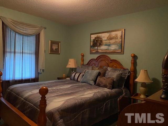 1567 Satterwhite Point Road Henderson, NC 27537 - Photo 14 of 21 Gallery Image 14