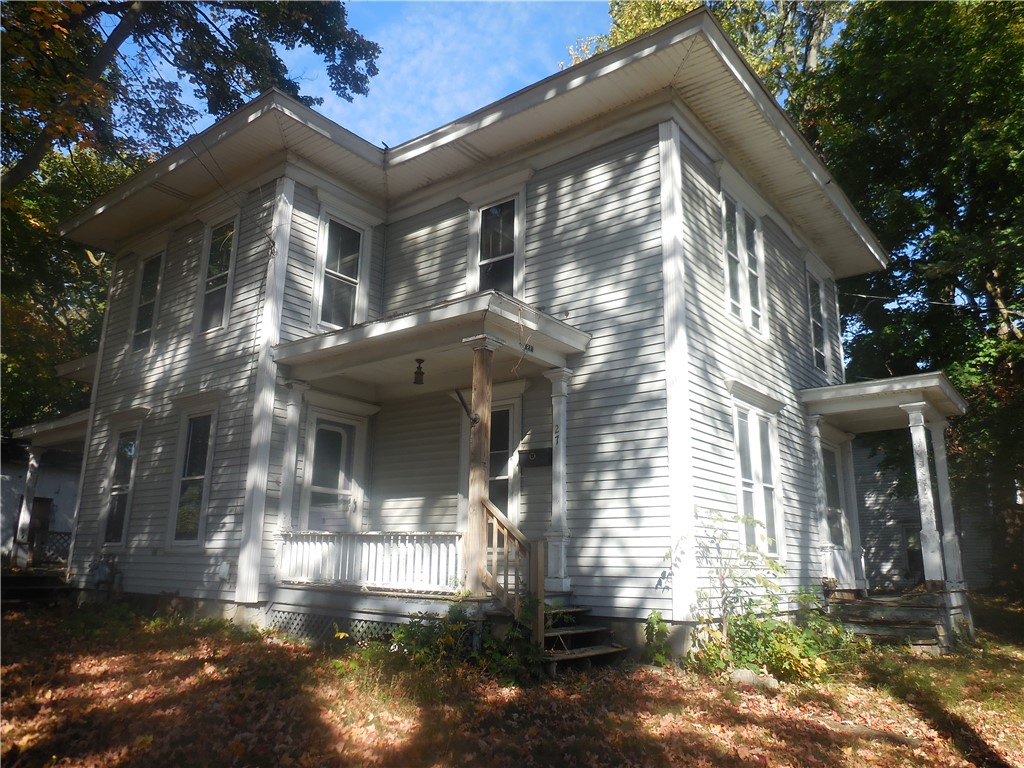 27 North Center Street Perry, NY 14530 - Photo 2 of 4