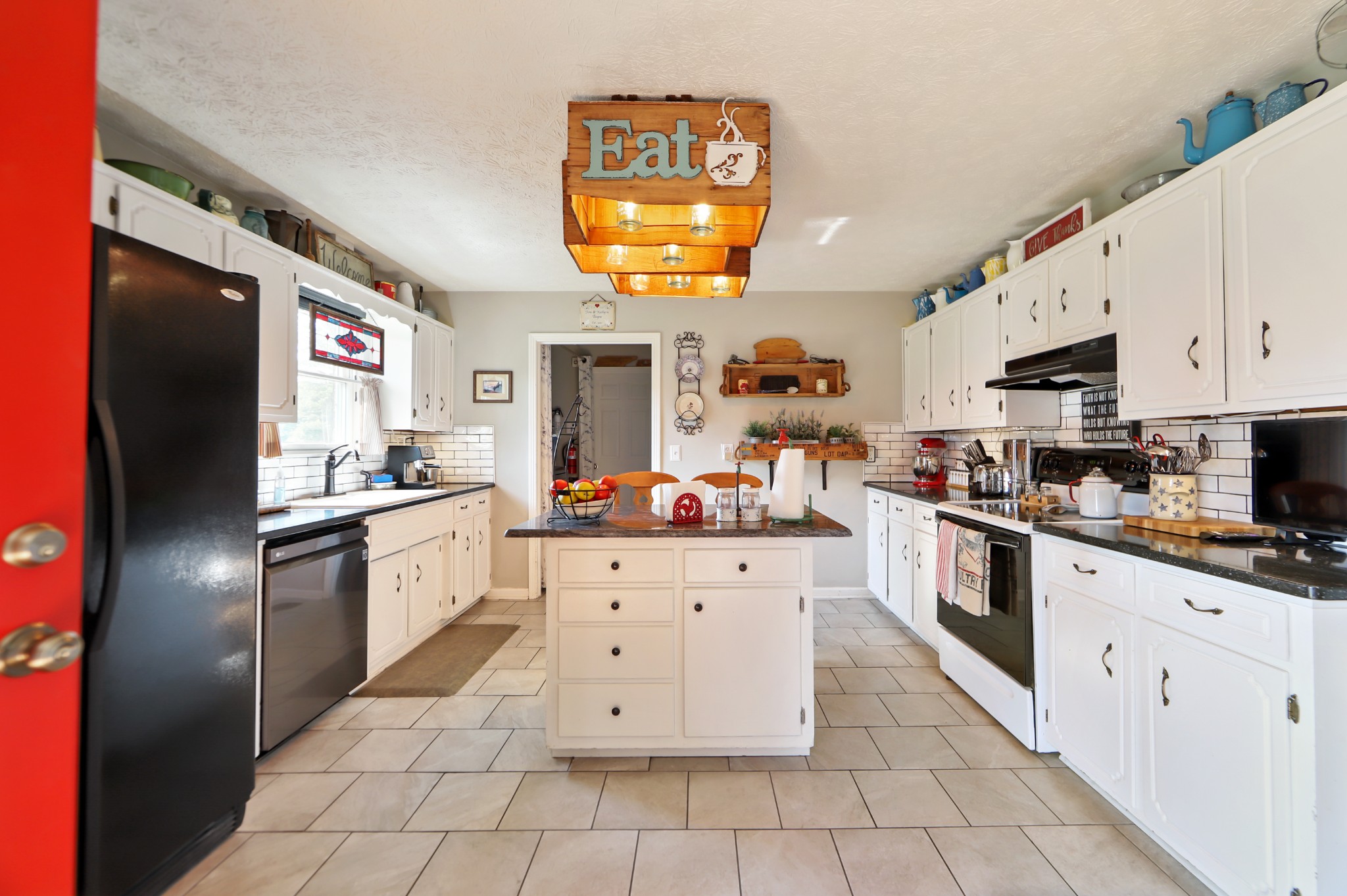 1215 Rutledge Ln. Lebanon, TN 37087 - Photo 13 of 35 Gallery Image 13