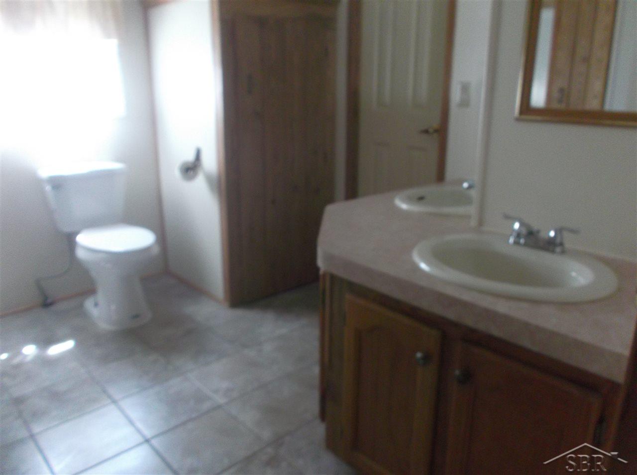 5534 Lobdell Road Mayville, MI 48744 - Photo 15 of 18 31299489-14.JPG