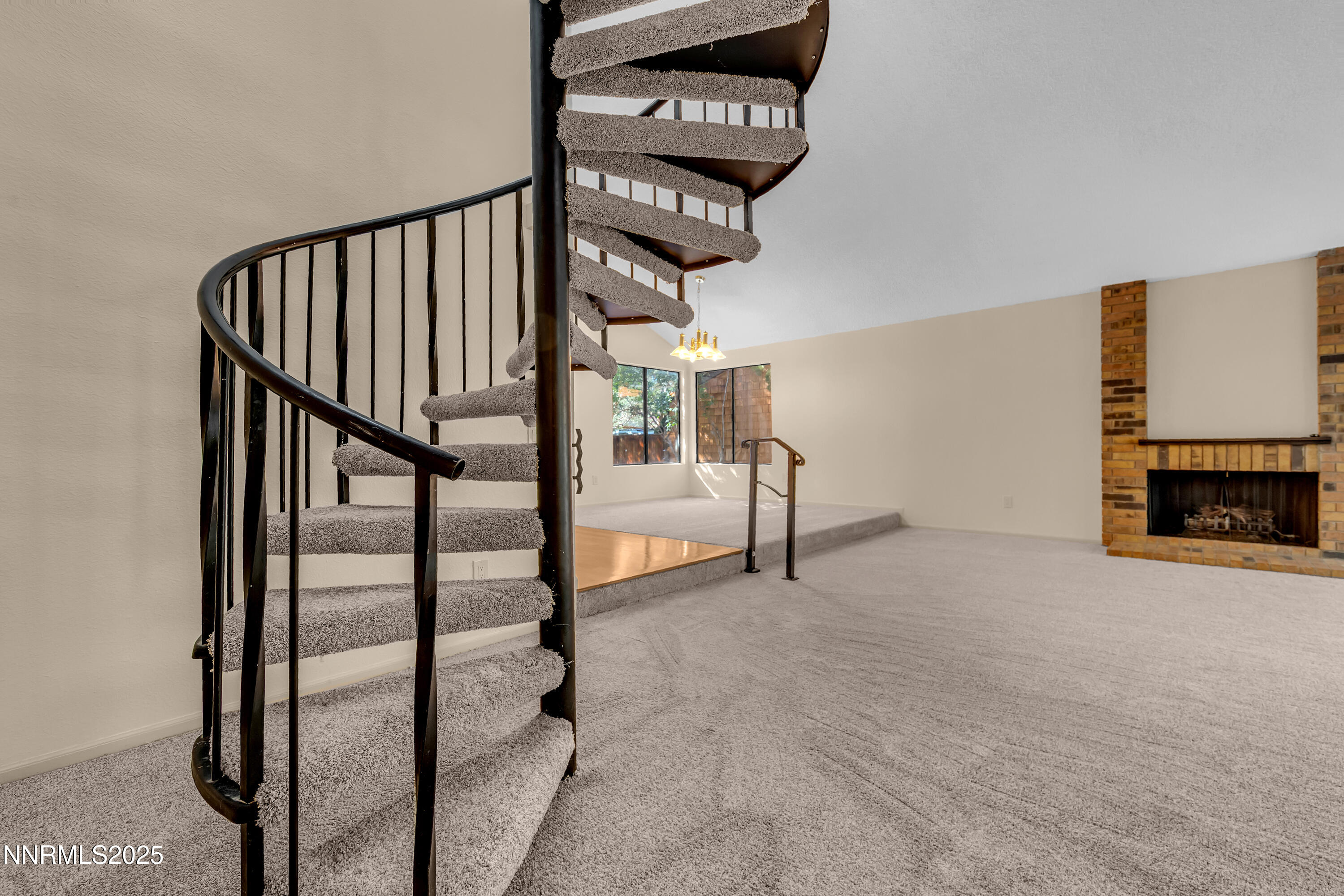320 West Riverview Circle Reno, NV 89509 - Photo 14 of 47 Spiral Staircase