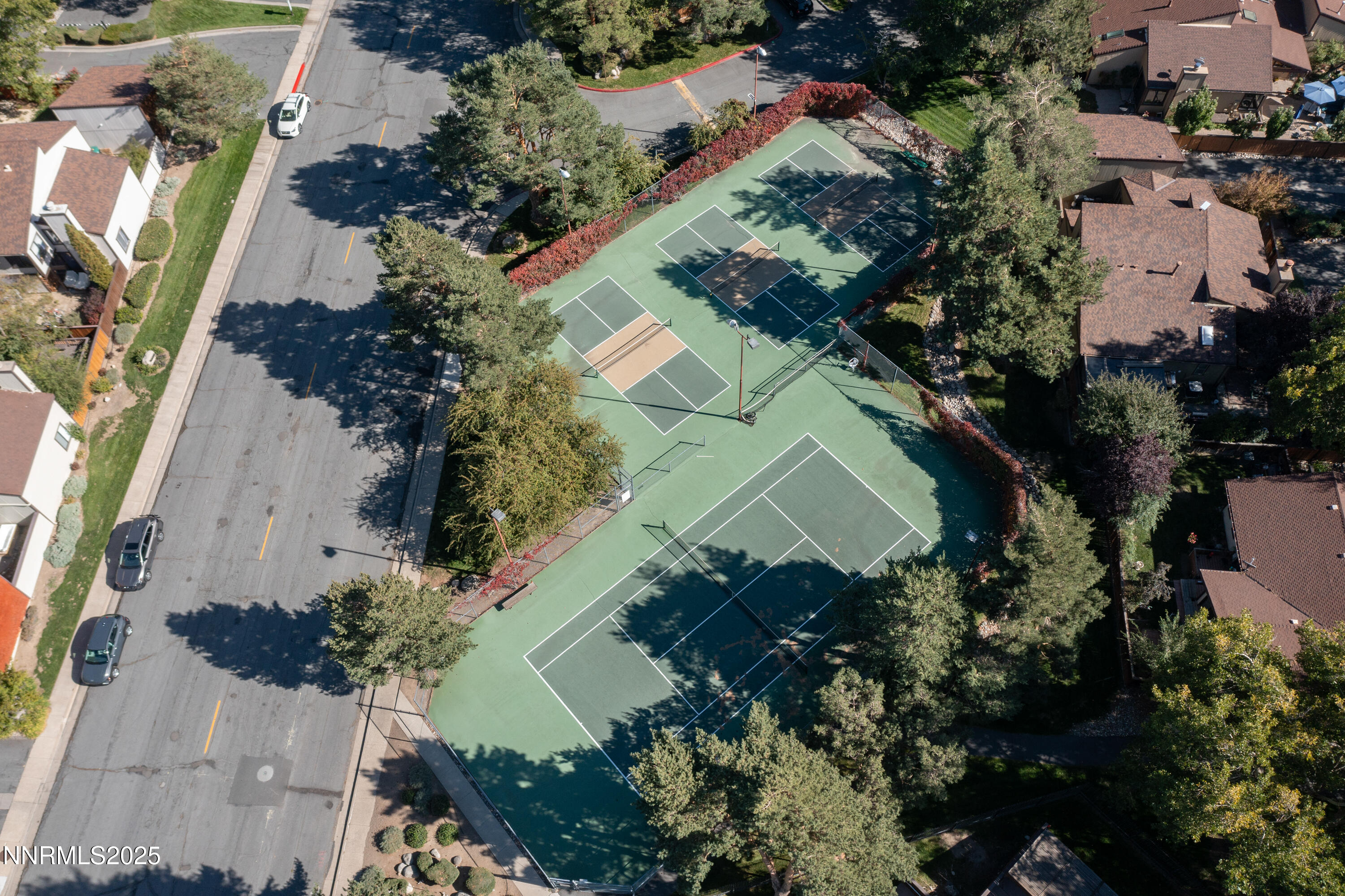 320 West Riverview Circle Reno, NV 89509 - Photo 36 of 47 Tennis Court