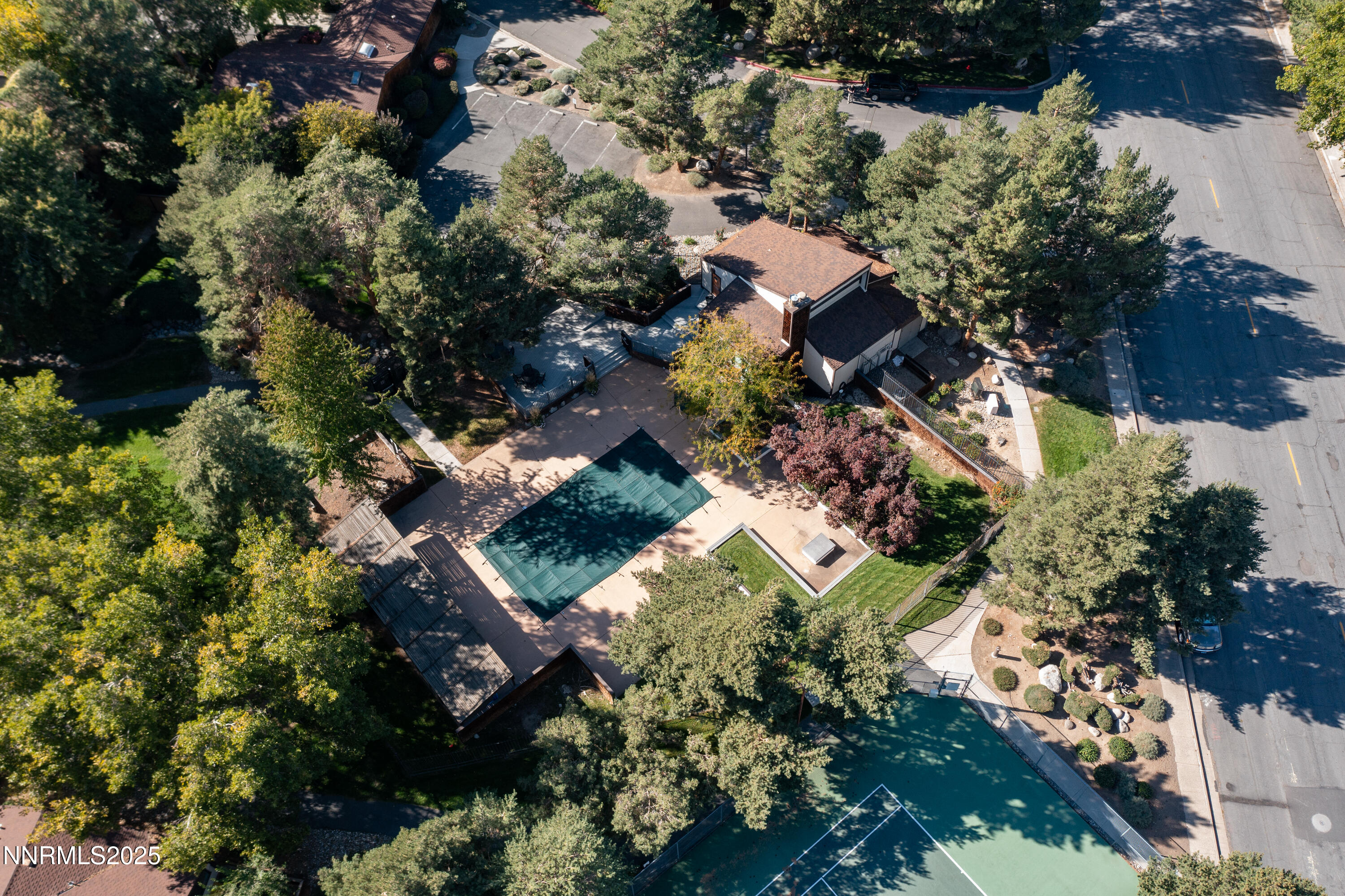 320 West Riverview Circle Reno, NV 89509 - Photo 38 of 47 Clubhouse Pool Aerial
