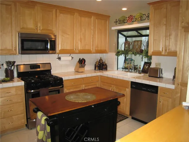 $4,100 | 1150 West Capitol Drive, Unit 146, San Pedro, CA 90732