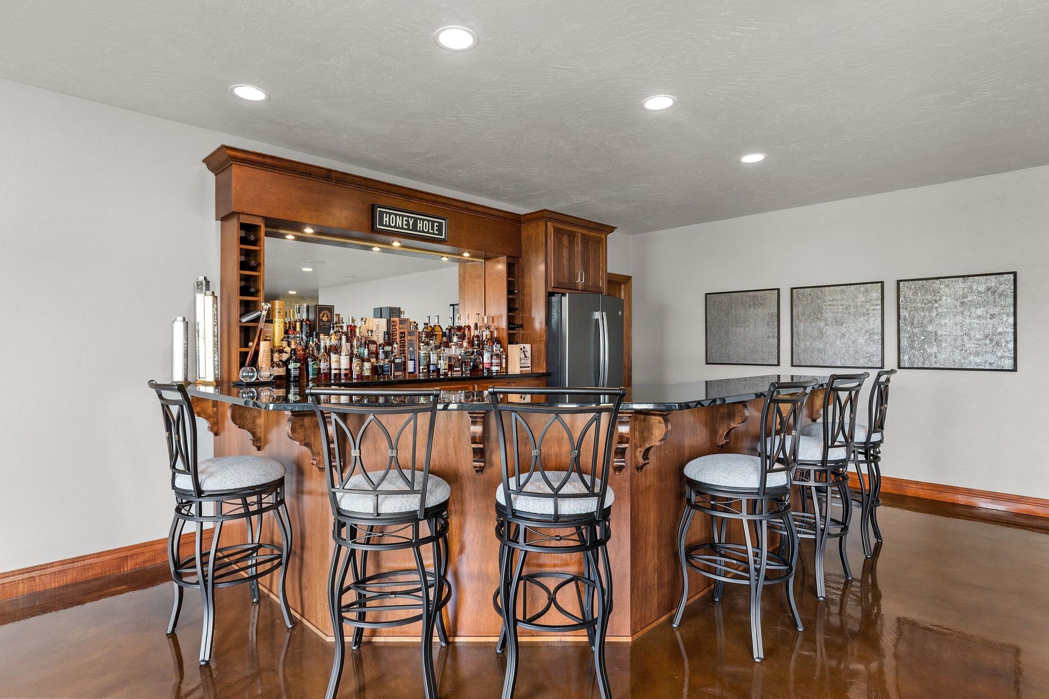 1056 Harbor Lights Road Suamico, WI 54173 - Photo 51 of 76 Gallery Image 51