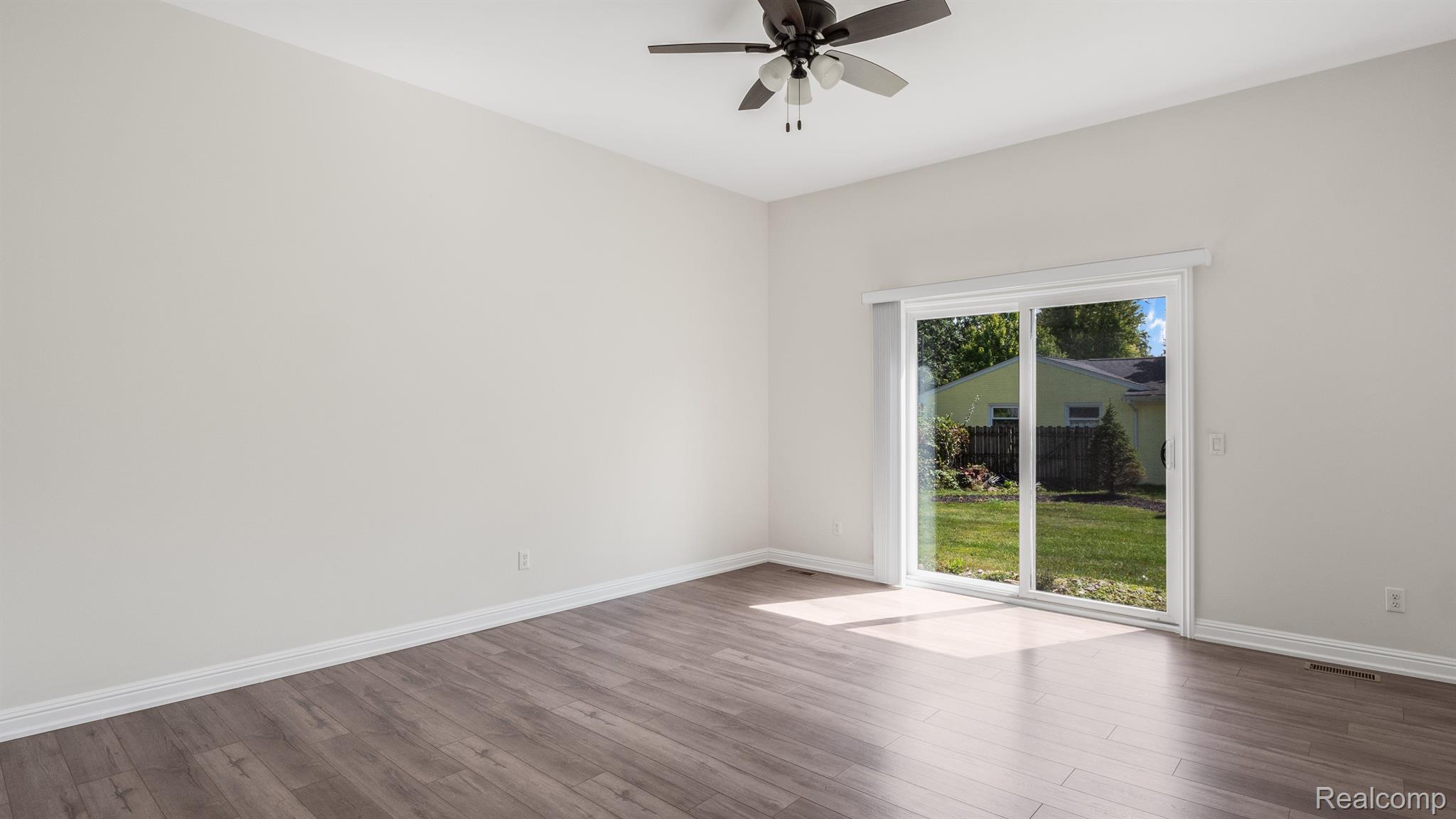 1497 Walton Blvd. Rochester, MI 48309 - Photo 22 of 35 Gallery Image 22