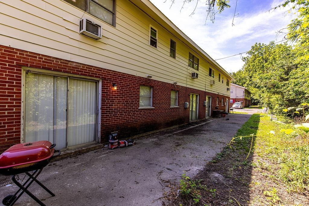 B West Galbraith Road Cincinnati, OH 45231 - Photo 6 of 16
