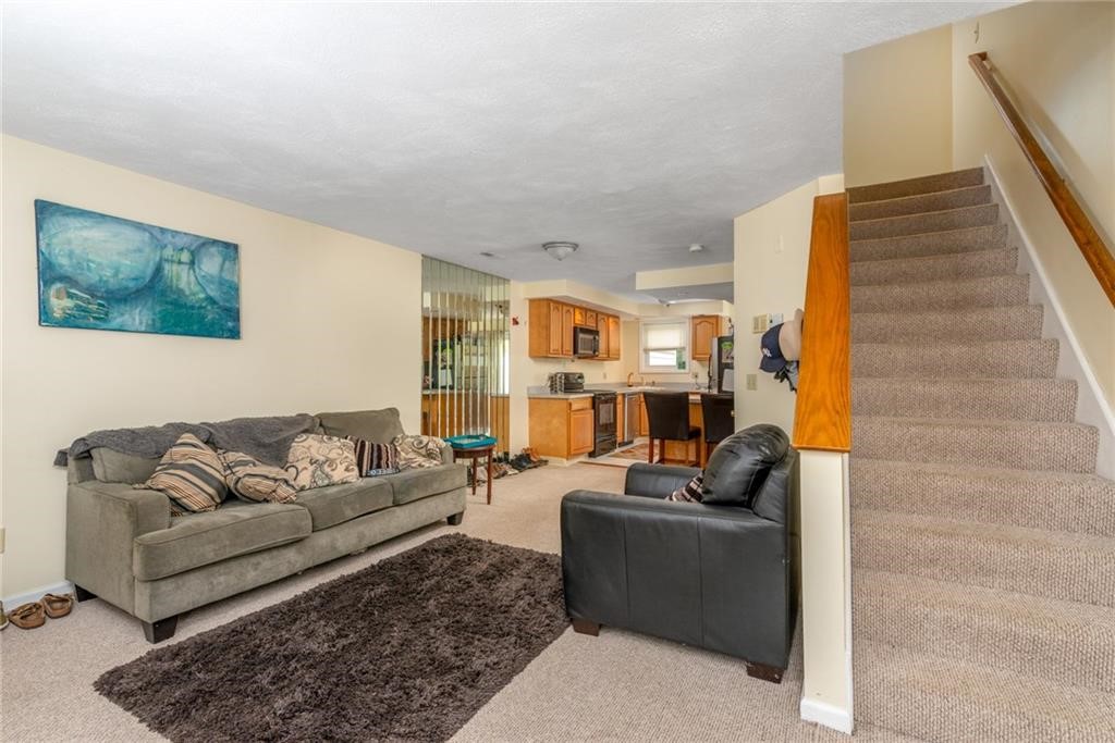 3399 Post Road, Unit 19 Warwick, RI 02886 - Photo 4 of 11