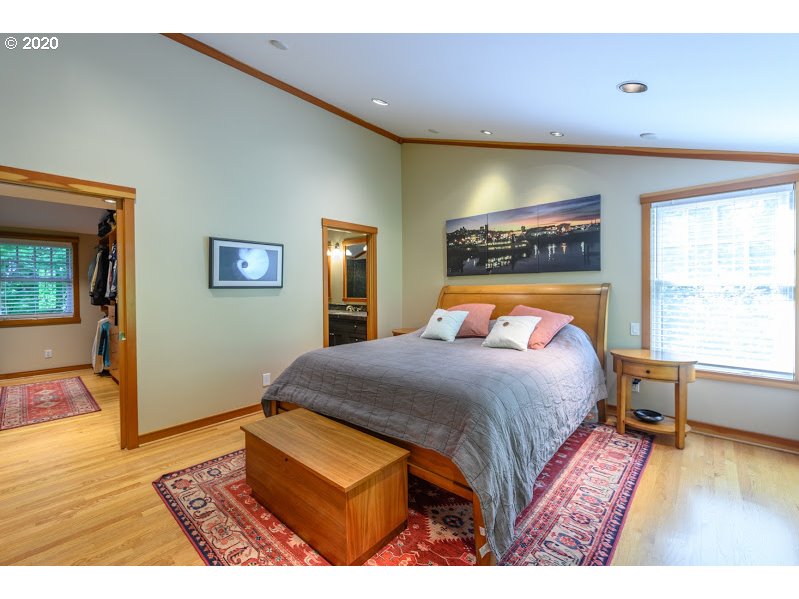 737 Northwest Spring Avenue Portland, OR 97229 - Photo 21 of 32