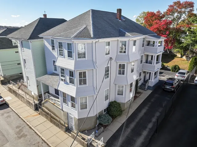 $845,000 | 31 Choate Street, Fall River, MA 02723