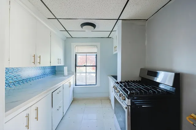 $845,000 | 31 Choate Street, Fall River, MA 02723