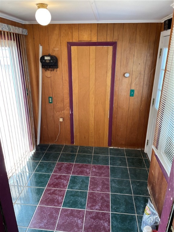 150 Metropolitan Road Providence, RI 02908 - Photo 8 of 28 Gallery Image 8