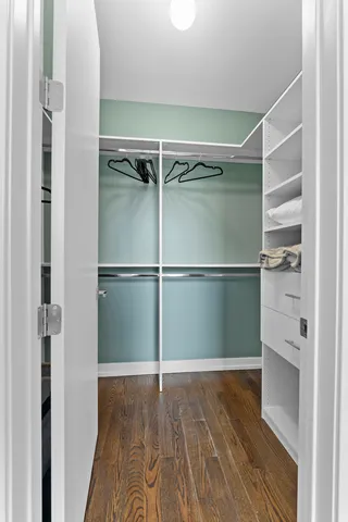 $6,000 | 2437 West Jackson Boulevard, Chicago, IL 60612