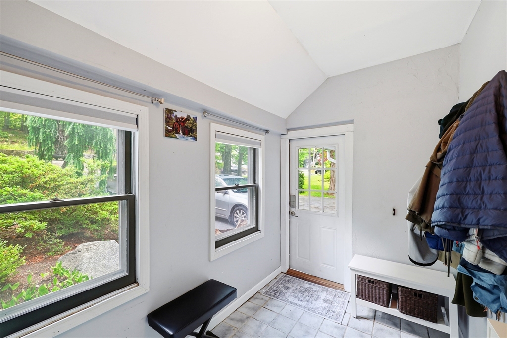 80 Old Mill Road Shrewsbury, MA 01545 - Photo 22 of 36