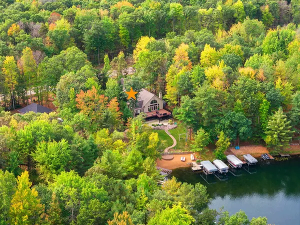 $1,075,000 | W1029 Highway Vv Keshena Wi 54135, Keshena, WI 54135